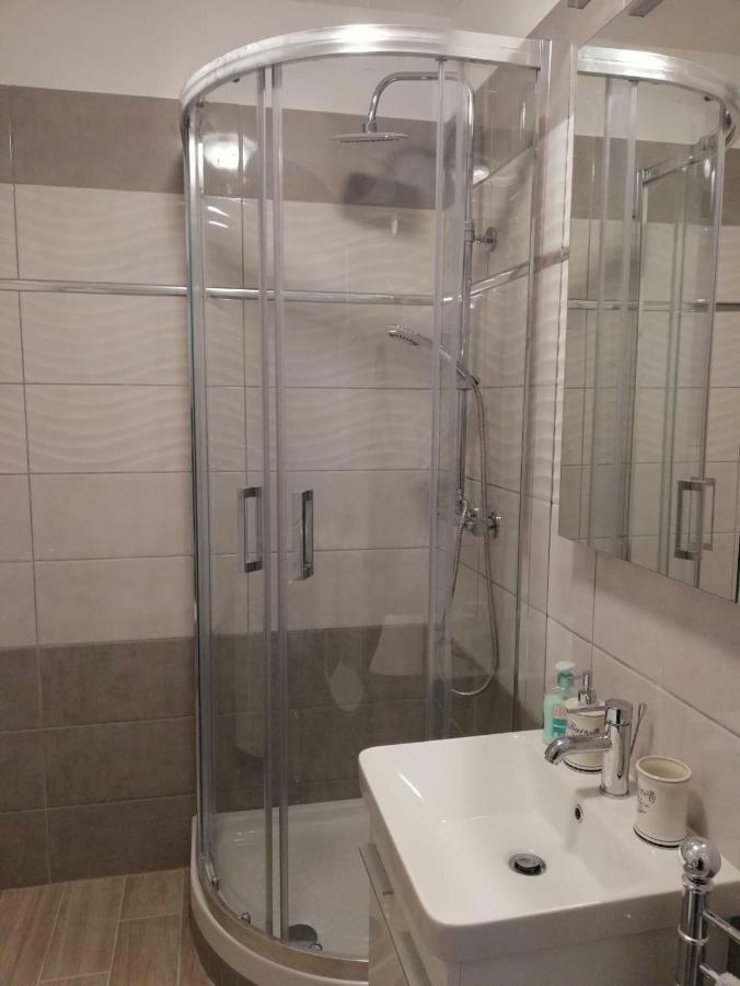 Apartment White Pula Dış mekan fotoğraf