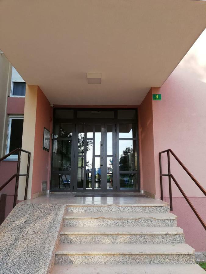 Apartment White Pula Dış mekan fotoğraf